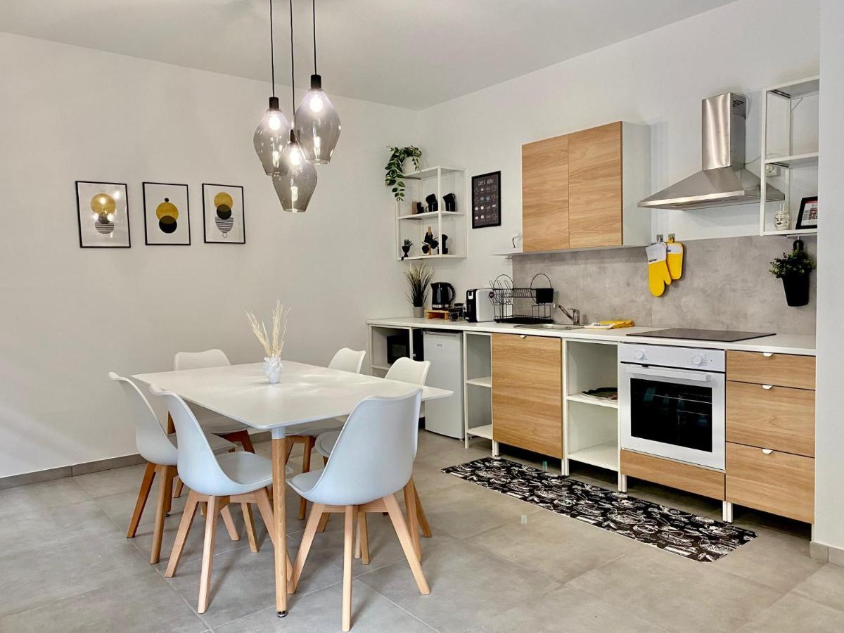 מרינו Cava Home - Castelli Apartments מראה חיצוני תמונה